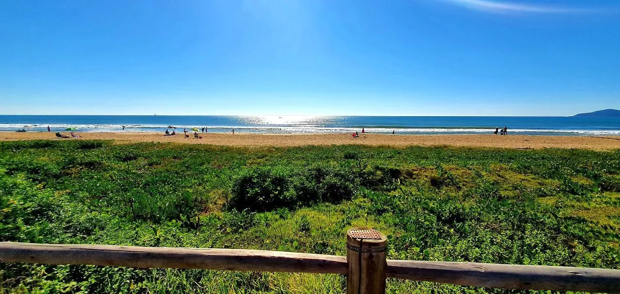 Praia Brava Guest House Suites Itajaí 0*,